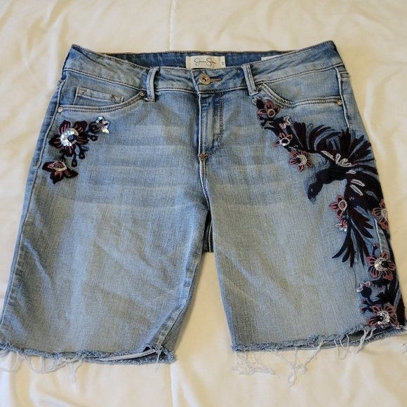 Jessica Simpson Kiss Me Skinny embroidered sequins bermuda shorts. Sz: 29 - Picture 3 of 9